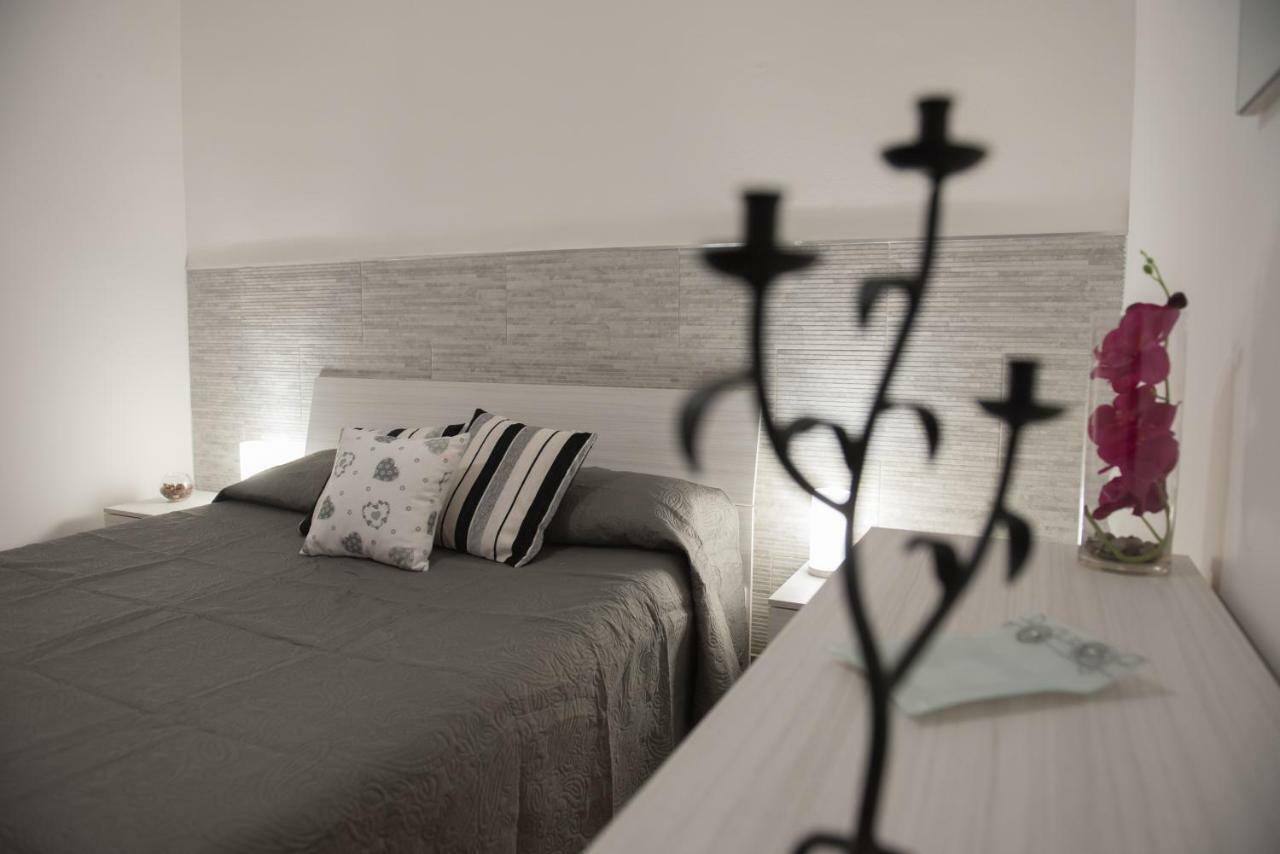 Villa Rosa Luxury Apartment 蒙德罗 外观 照片